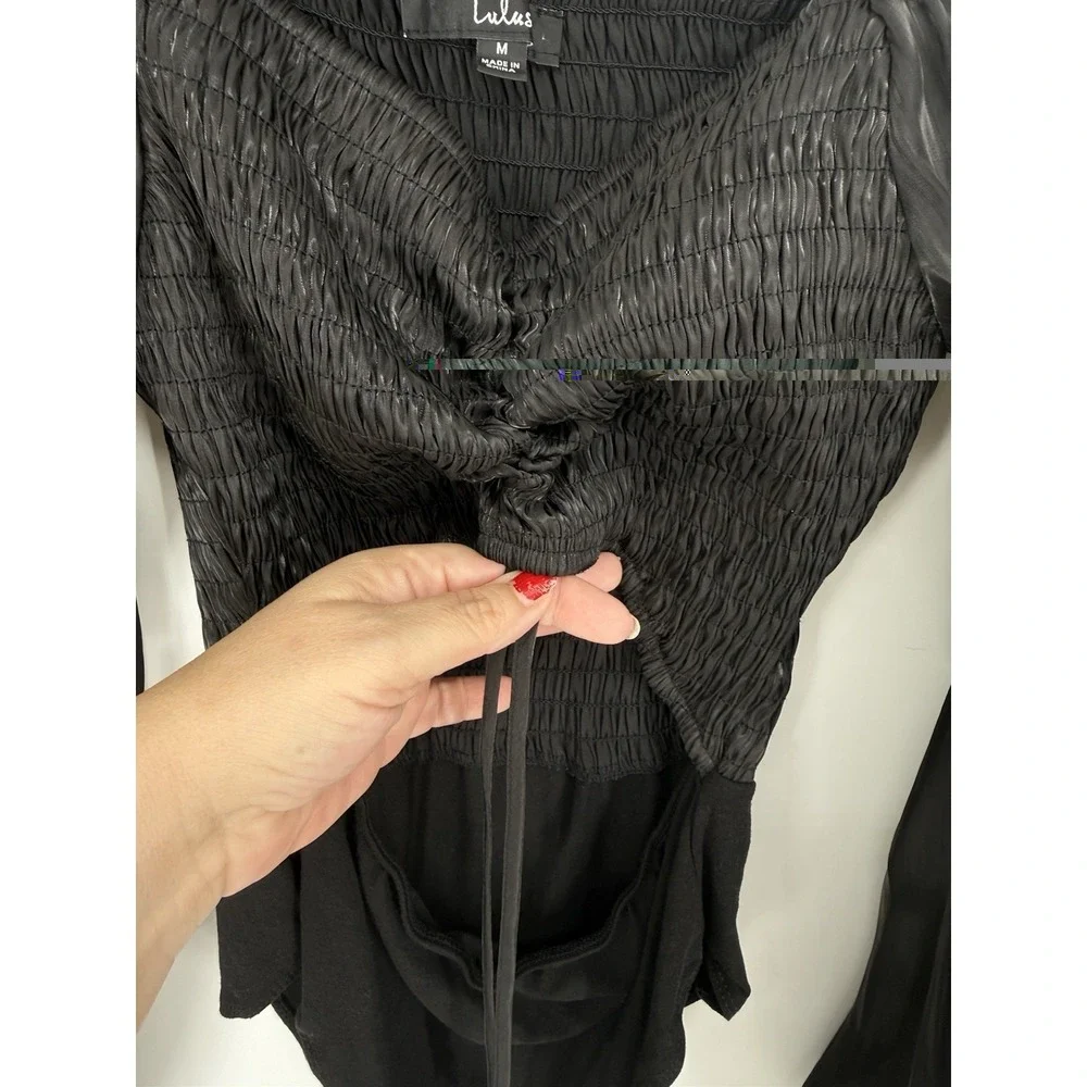Lulus Black Smocked Square Neck Bodysuit with Satin Balloon Sleeves & Cutout M - Picture 4 of 6